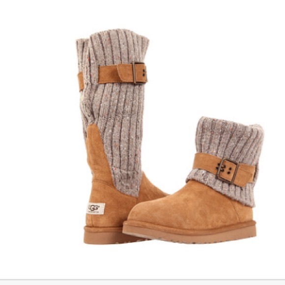🎉NWT! The UGG" Cambridge Boots! - Picture 4 of 4