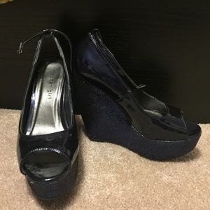 Madden Girl wedges