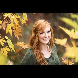 Meet your Posher, Julia