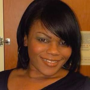 Meet your Posher, Latisha