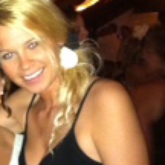 Meet your Posher, Jaclyn - Picture 1 of 1