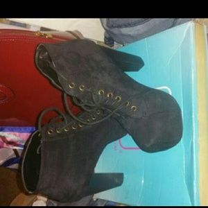 Black ankle heels