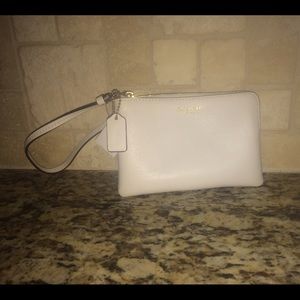 Wristlet white new coach