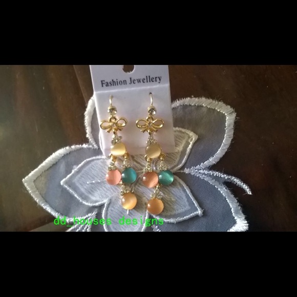 Long earrings - Picture 1 of 1