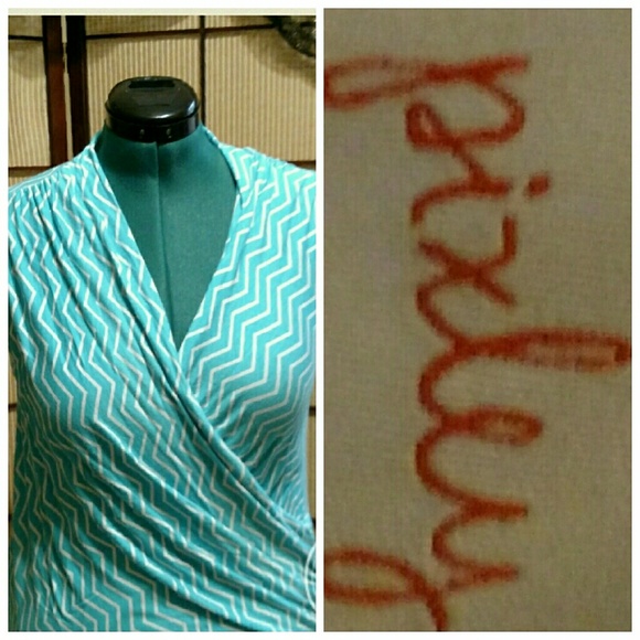 Chic Summer Blouse - DONATED TO B.R. FLOOD VICTIMS