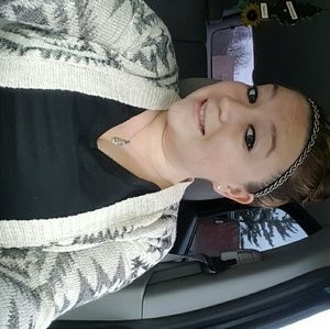 Meet your Posher, Sara