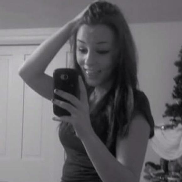 Meet your Posher, Deidre