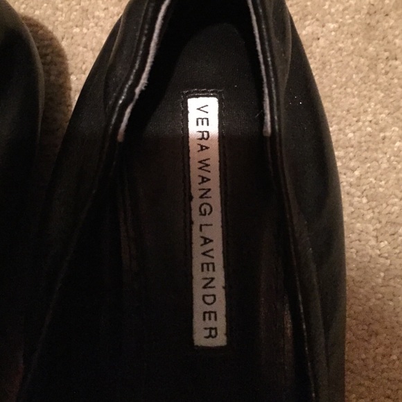 Vera Wang lavender label size 8 black. - Picture 2 of 4
