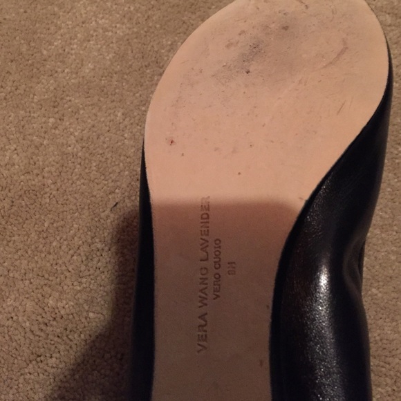 Vera Wang lavender label size 8 black. - Picture 4 of 4