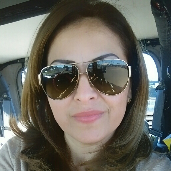 Meet your Posher, Soraida - Picture 1 of 1