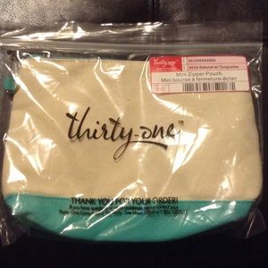 Thirty-One mini zipper pouch