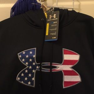 💥💥SOLD💥💥Under Armour Freedom Hoodie