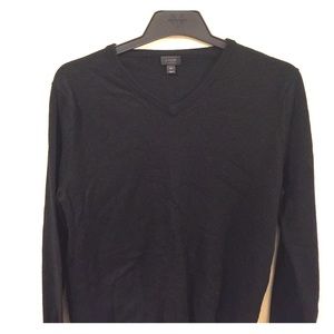 Men's JCrew v neck sweater