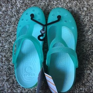 Clog shoes