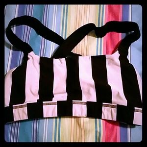 Lululemon sports bra, awesome condition