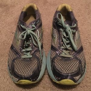 Brooks Ghost running shoes