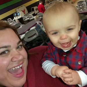 Meet your Posher, Carrie