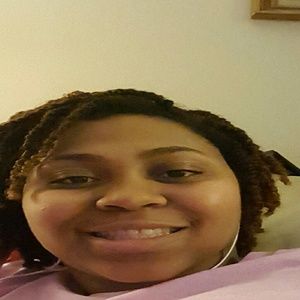 Meet your Posher, Alana