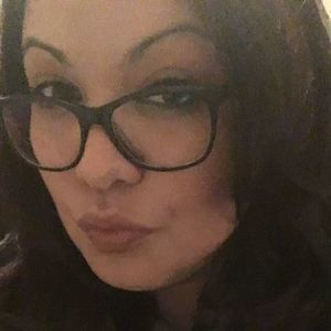 Meet your Posher, Joanna