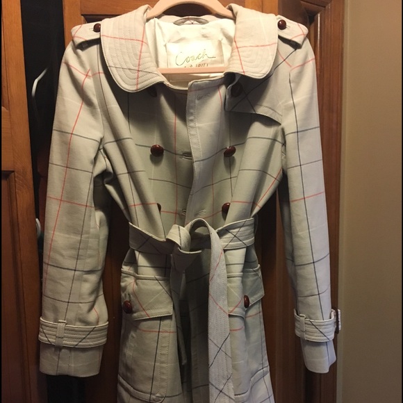 Coach Trenchcoat big size 8, askin 250.00 new $800