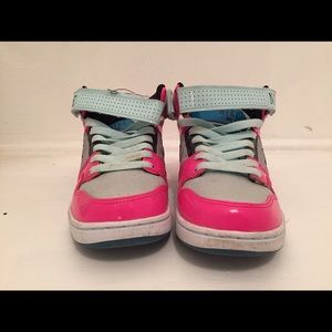 Women's Nike size 7