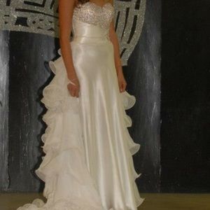 Prom/pageant dress