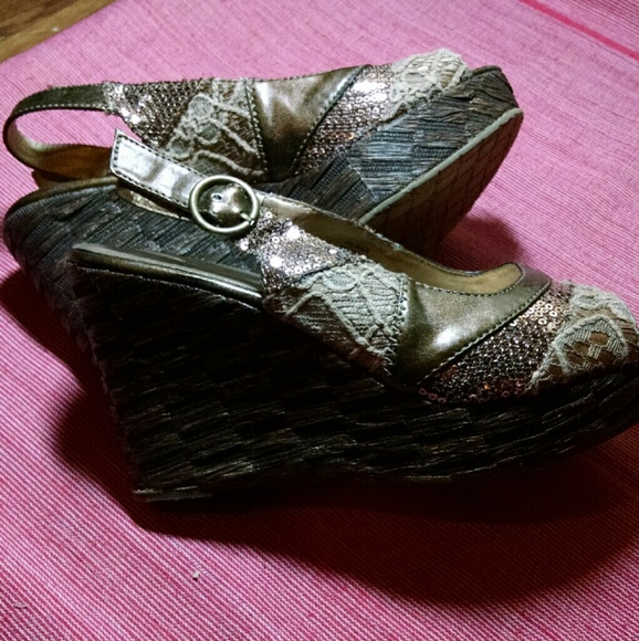 BKE Sole peep toe slingback wedge - Picture 3 of 4