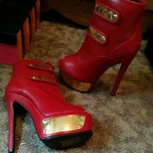 Red & Gold Heels