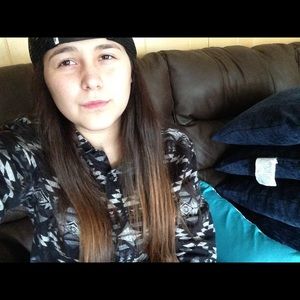 Meet your Posher, Christa