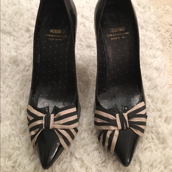 Moschino 'cheap and chic' black patent pump