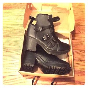 Bella Marie Black "Troy" Booties (Worn Once)