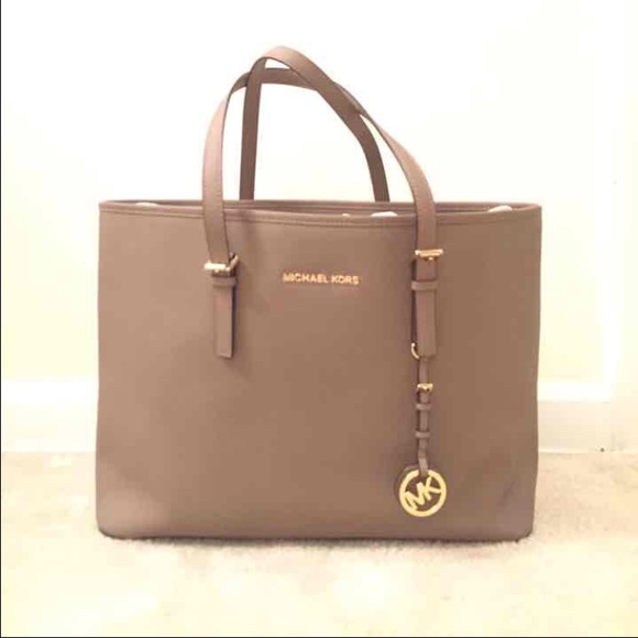 Michael kors tote large