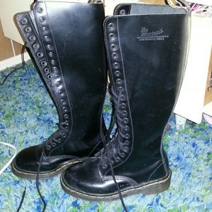 Dr.martens combat boots