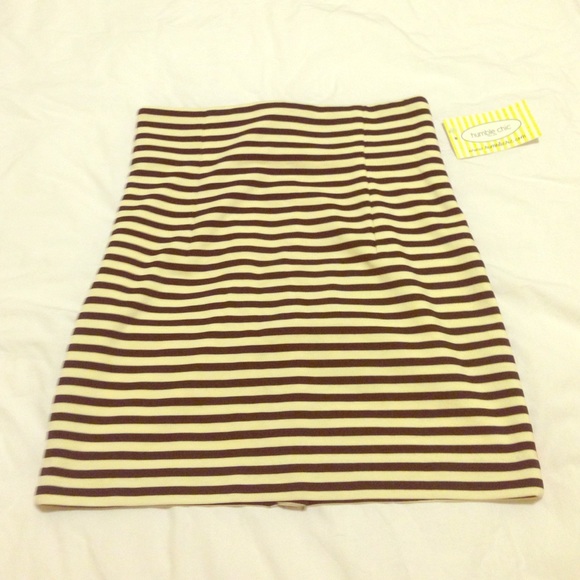 Cream/black stripe mini skirt