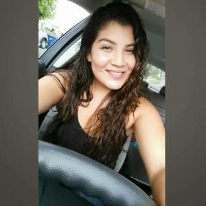 Meet your Posher, Priscila