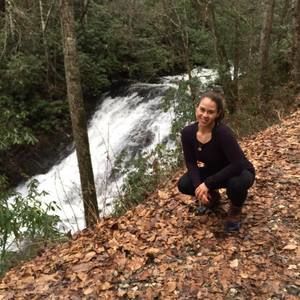 Meet your Posher, Cecilia