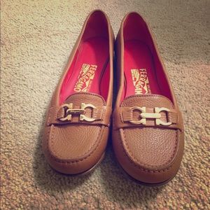 Salvatore Ferragamo brown leather loafer