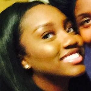 Meet your Posher, Ariane