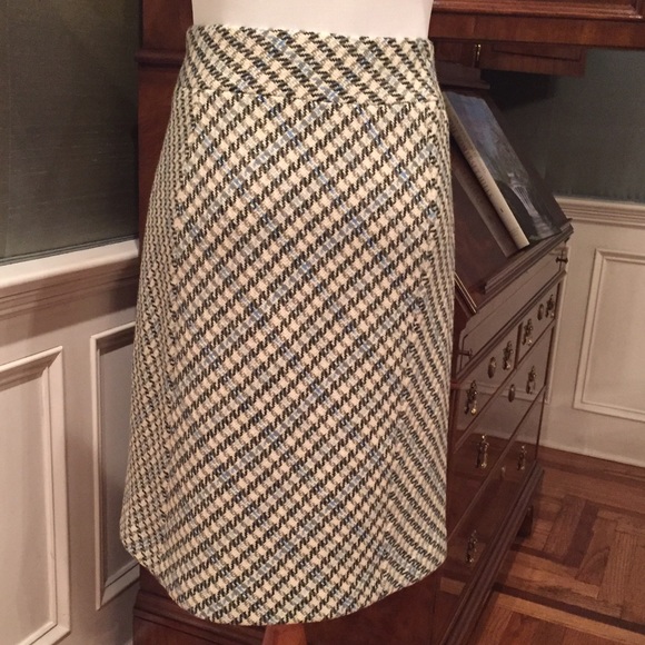 Ann Taylor Multi Color Houndstooth Skirt-Size 4 - image 2