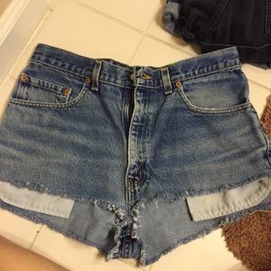 Vintage Levi cutoff high waisted shorts