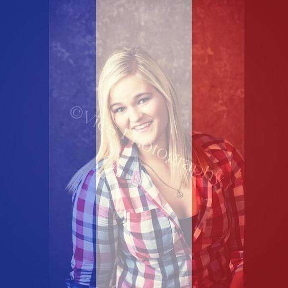 Meet your Posher, Lillian - Picture 1 of 1