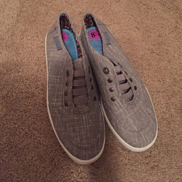 Gray van type shoes