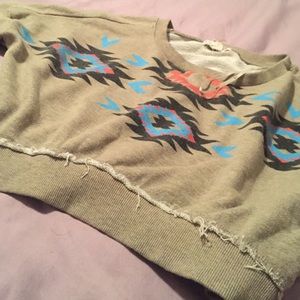 tribal print long sleeve crop top 🐯😛