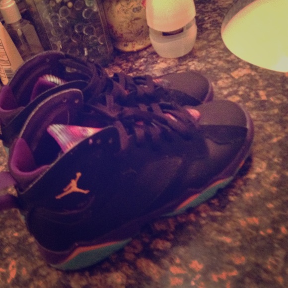 Retro 7a purple courts
