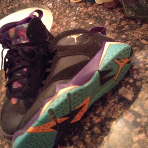 Retro 7a purple courts