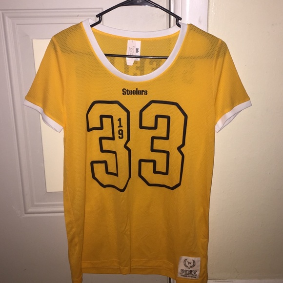 Sold. VS Steeler Shirt
