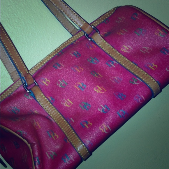 Dooney & Bourke Purse