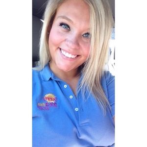 Meet your Posher, Natalie