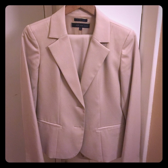 Anne Klein tan suit- brand new!