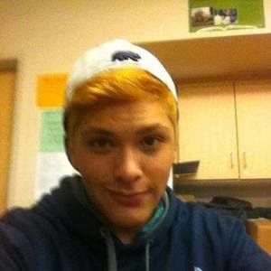 Meet your Posher, Javier